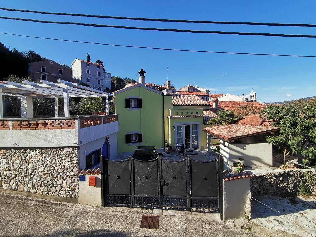 Апартаменти House Valun 42 Екстер'єр фото
